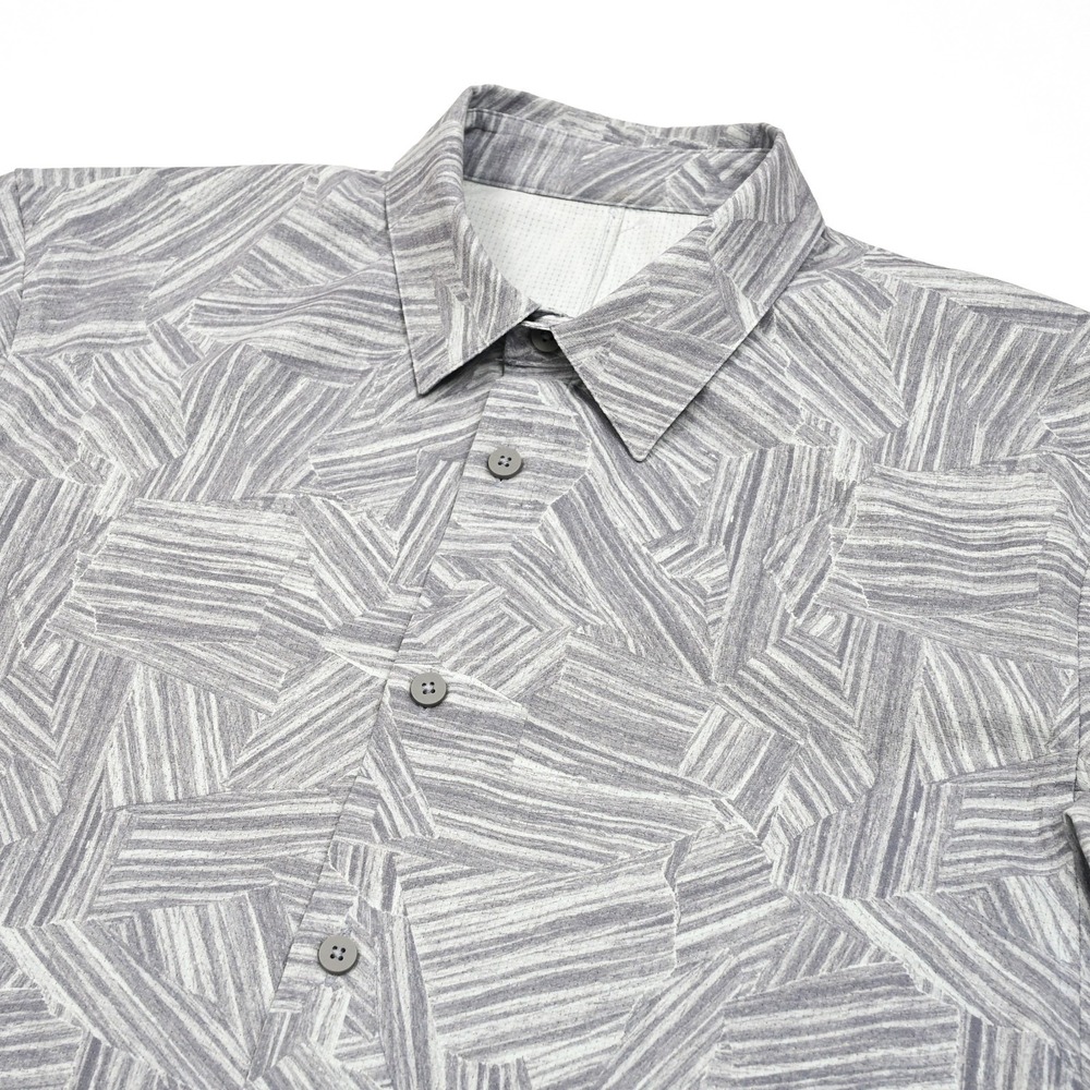 Lululemon Airing Easy Shirt Mens M Gray Performance Stretch Preppy Button Up‎